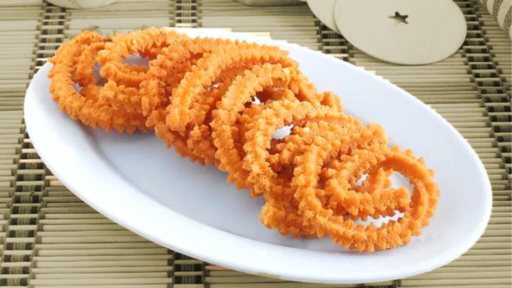 chakli recipe in hindi- इस दिवाली घर पर बनाएं कुरकुरी और स्वादिष्ट चकली