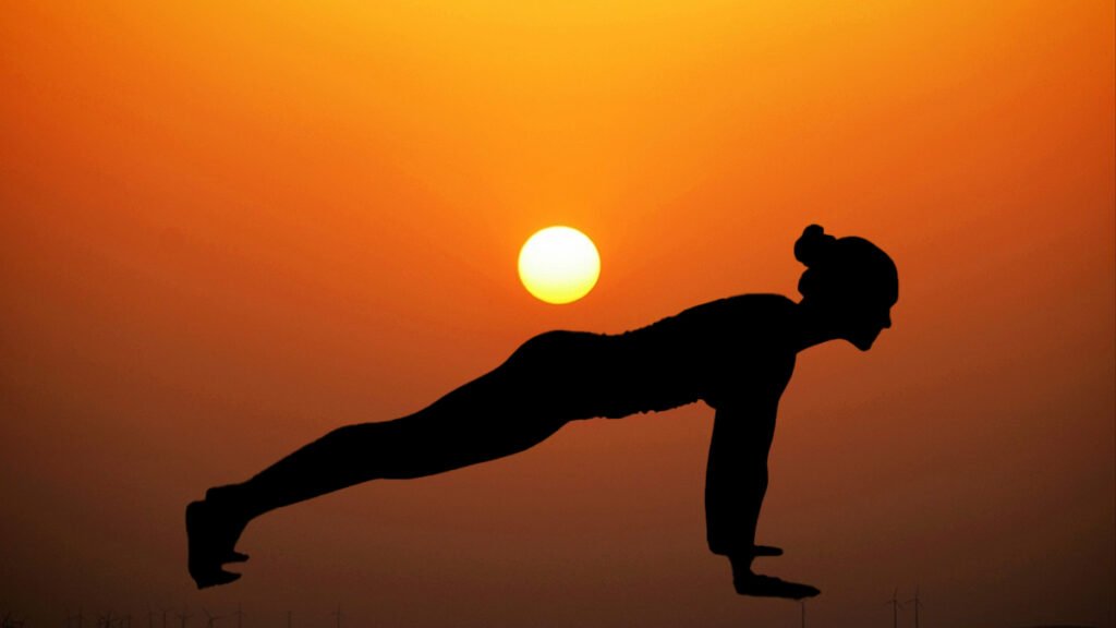 12 names of surya namaskar- एक सरल योगासन जो बदल सकता है आपका जीवन